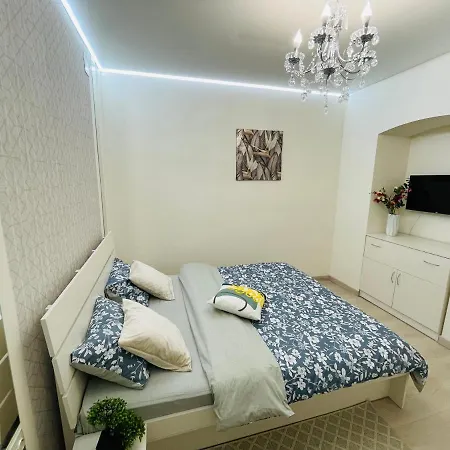 Apartment Style In Old *