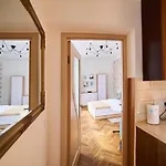 Style In Old Apartment Lemberg