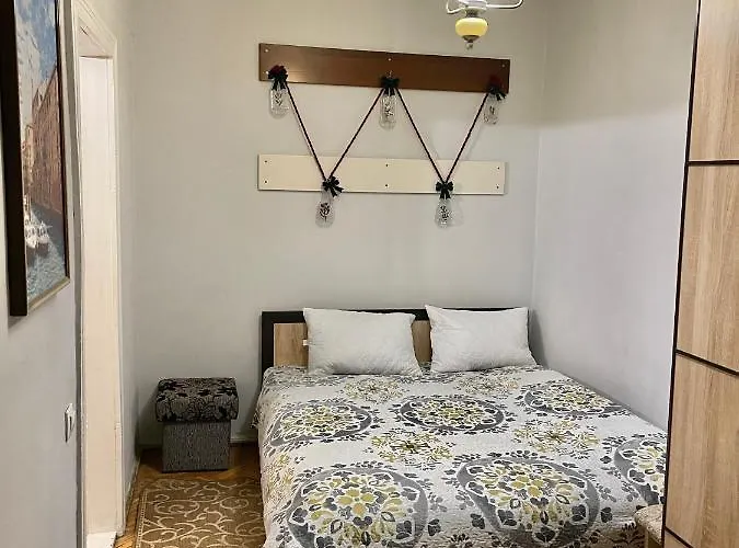 Style In Old Apartamento