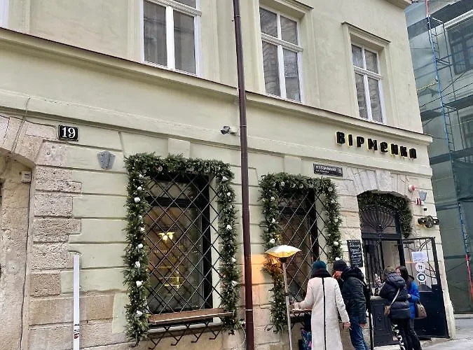 Style In Old Lejlighed Lviv